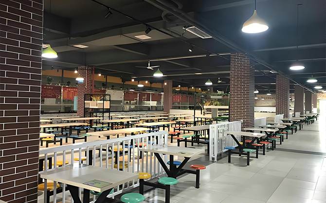 食堂餐廳現(xiàn)場圖片