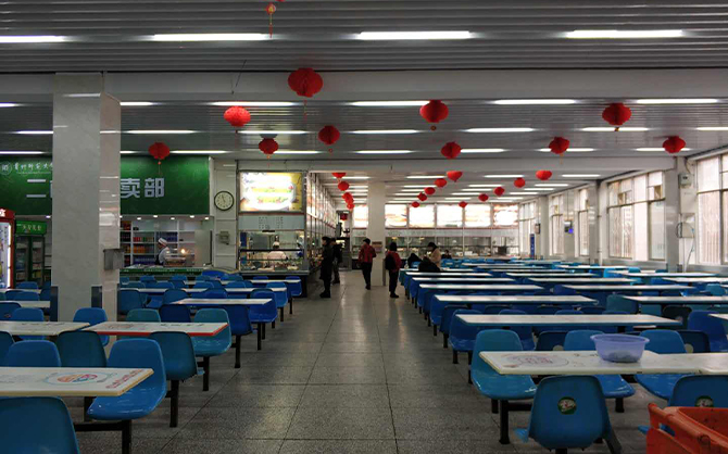 福建團餐招聘服務(wù)員