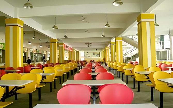 仙游企業(yè)飯?zhí)贸邪馕觯捍蛟靻T工滿意的就餐環(huán)境